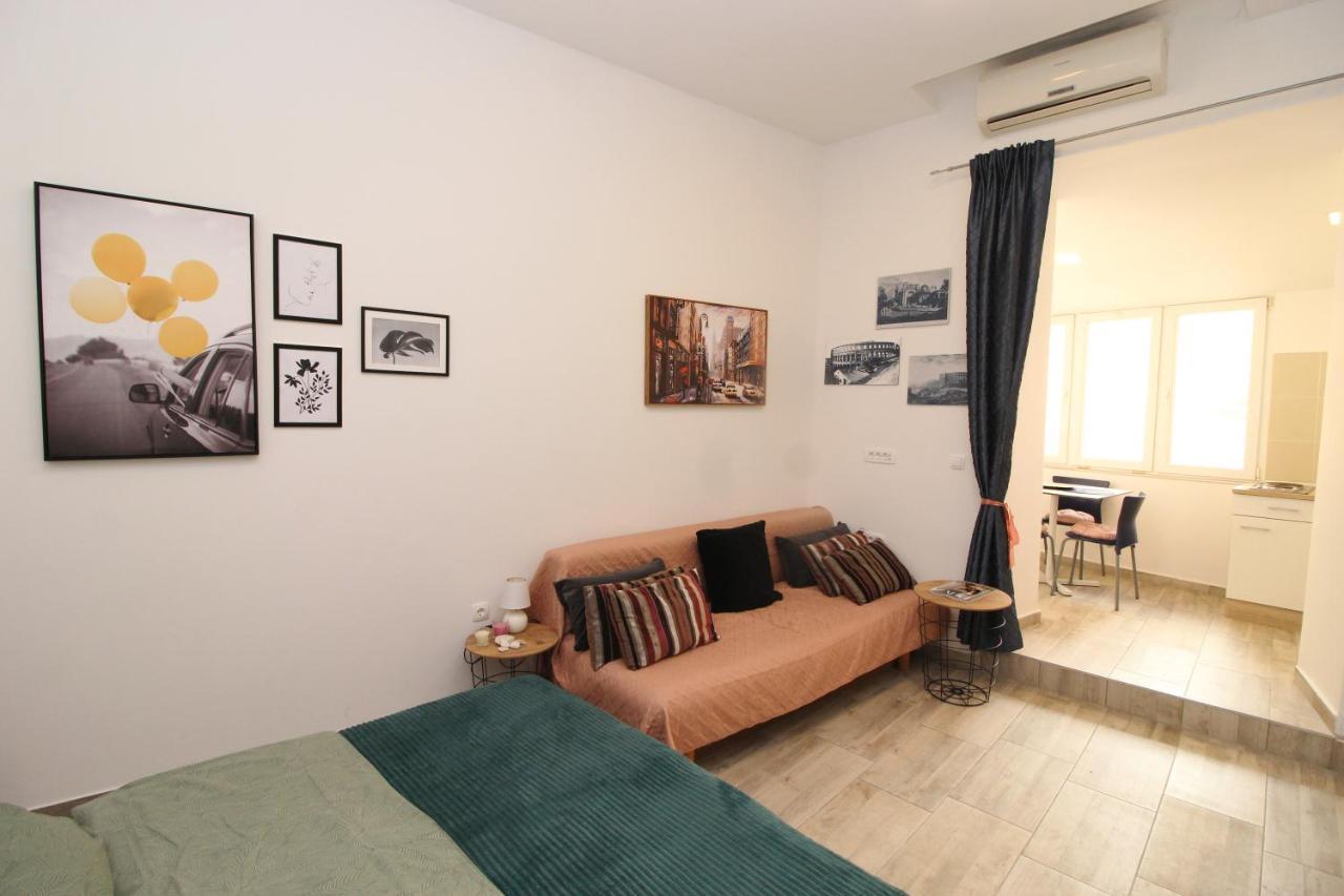 Apartment Giardini Center Pula