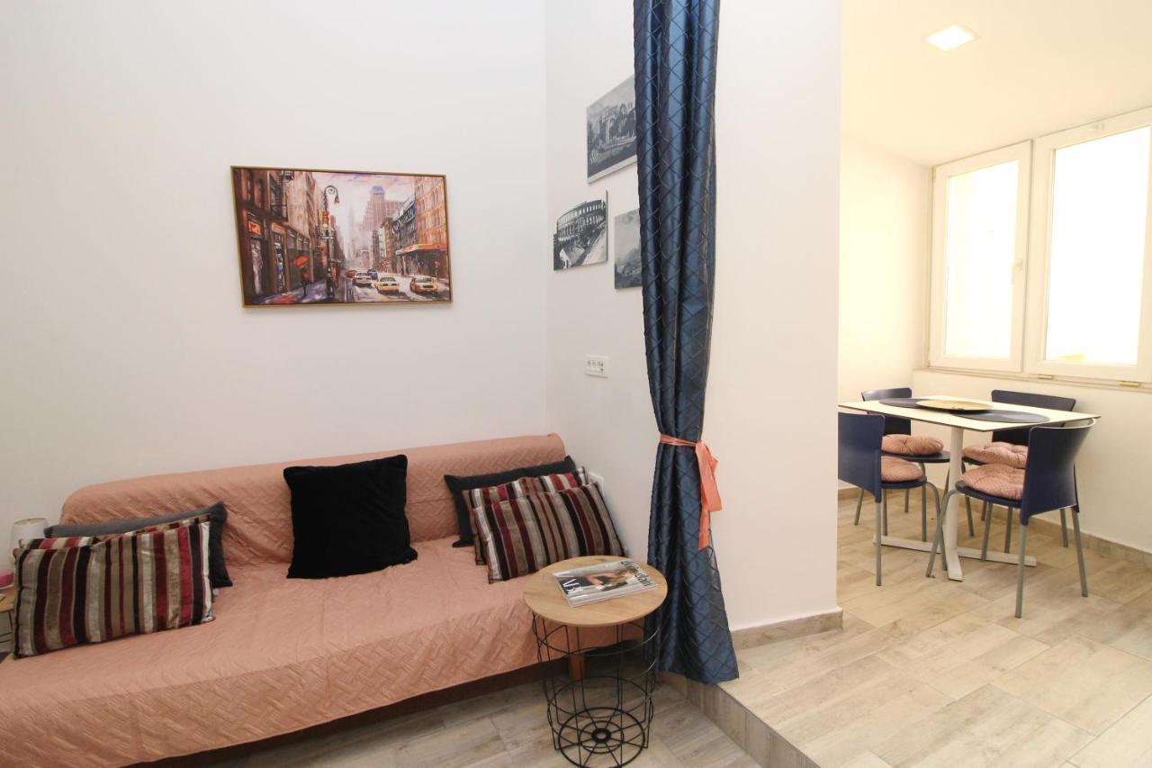 Apartment Giardini Center Pula