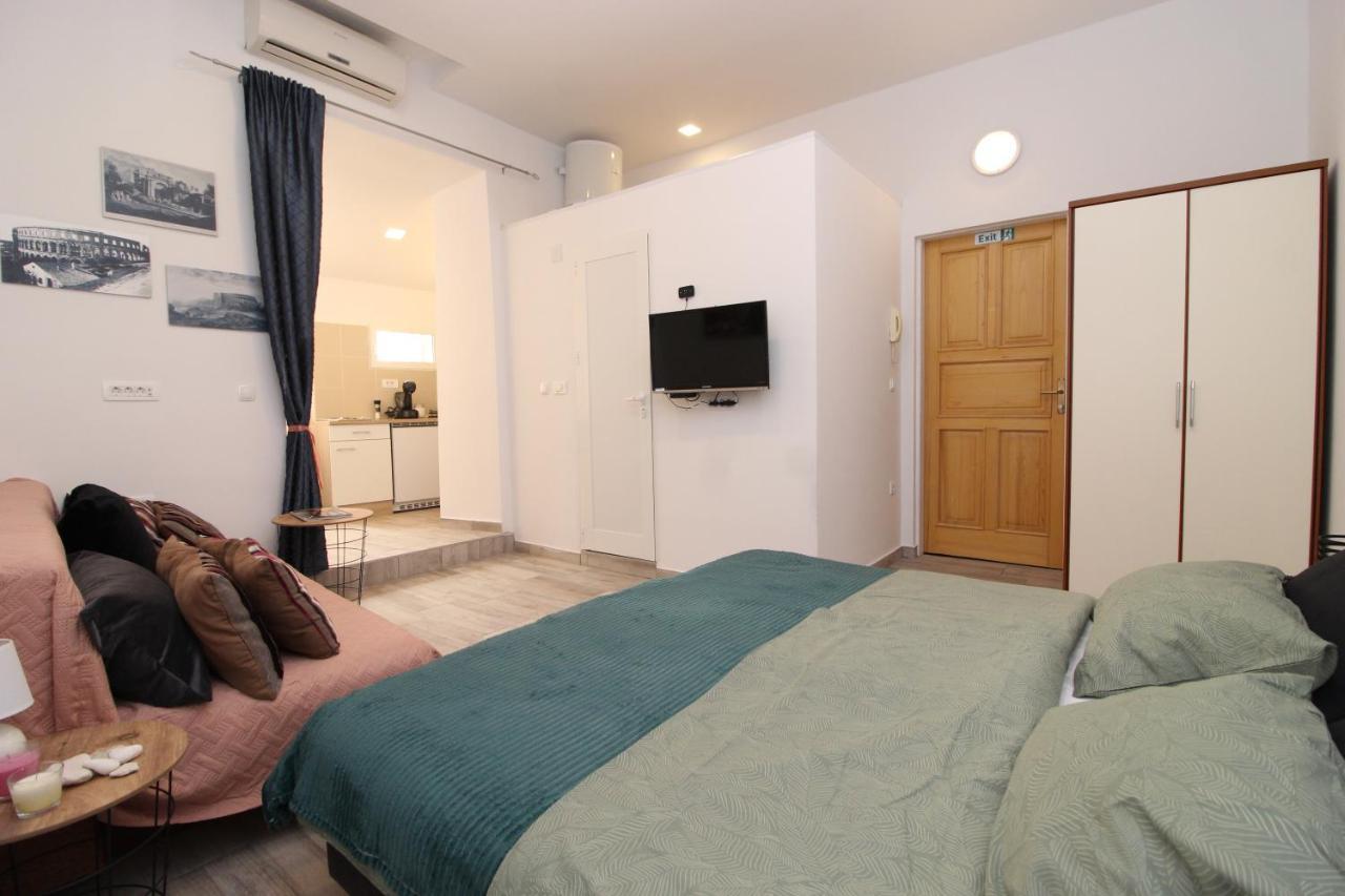 Apartment Giardini Center